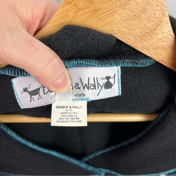 Beebop & Wally New York Vintage Style Cardigan Sweater - Picture 4 of 5